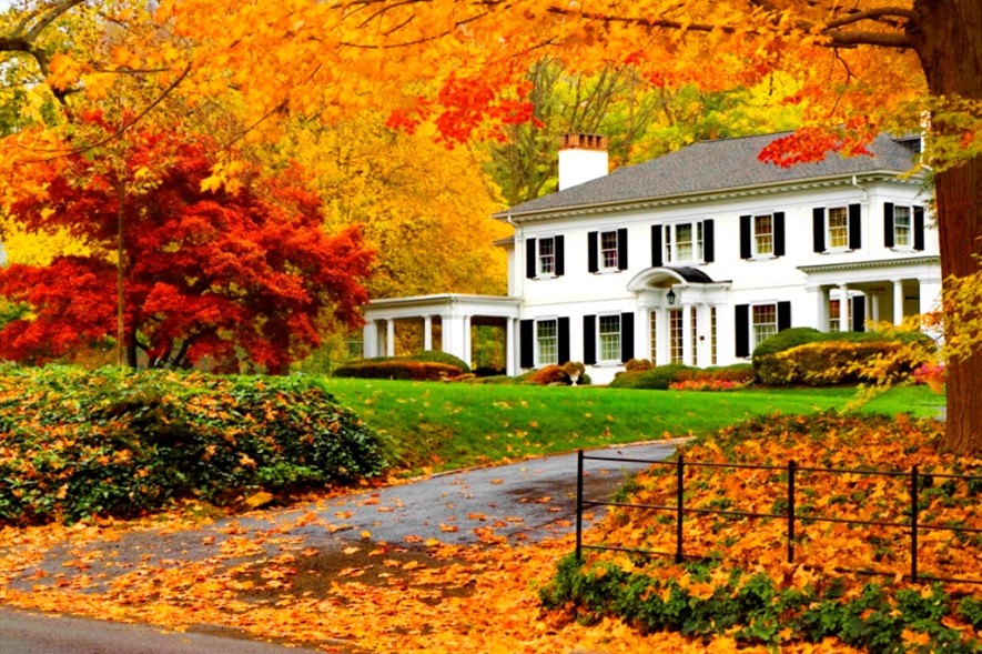 Why Buying a Home in Fall and Winter Seasons Makes Sense